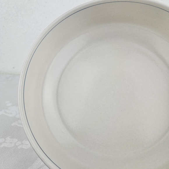 Mikasa Intaglio Garden Harvest Serving Bowl - Picture 8 of 15